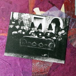 Welsh Witches with Tea Crone Teatime Vykort