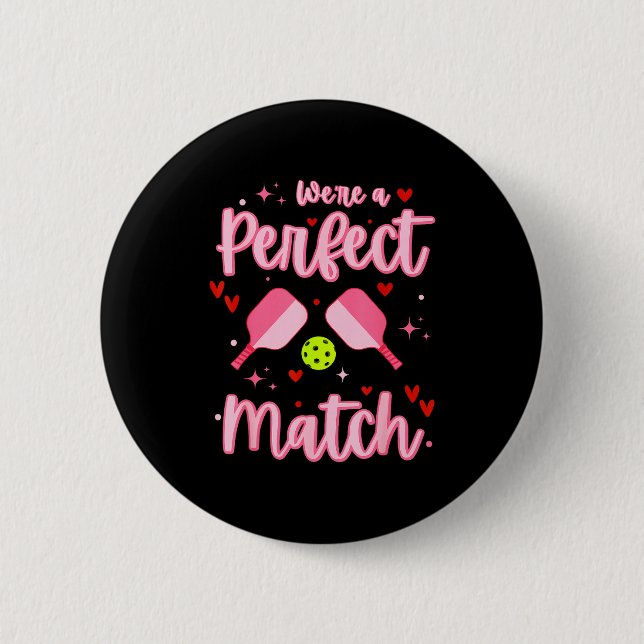 We're A Perfect Match Funny Ckleball Valentines Da Knapp (Framsida)