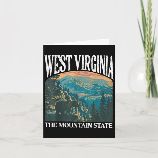 West Virginia Retro Bear Mountain Grafik  Kort (Framsida)