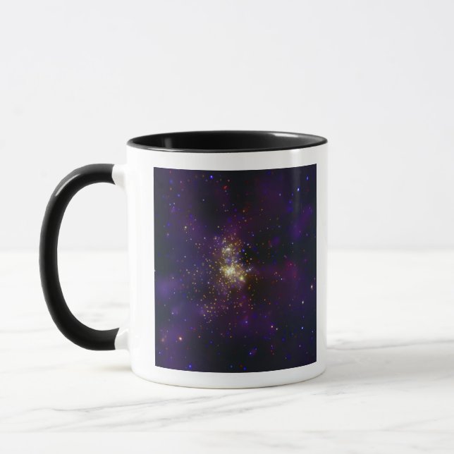Westerlund 2, ett ungstjärnkluster mugg (Vänster)