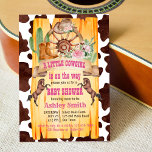 Western babydusch för  cowgirl-hästar inbjudningar<br><div class="desc">Lilla cowgirl är på väg mot western barnduschinbjudan från gårdshästar med ett hjul,  cowboystövlar,  cowboyhatt,  brun ko-skinn mönster,  westerna vilda western stil.</div>