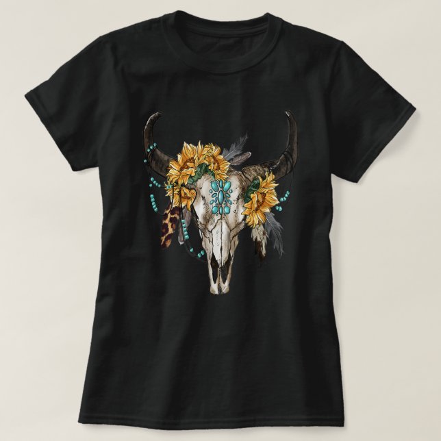 Western Boho Sunblommturkos Cow Bull Skull T Shirt (Design framsida)