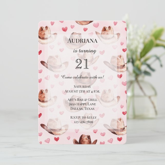 Western Brown Rosa Cowgirl Hats Hearts Birthday Inbjudningar (Stående Fram)