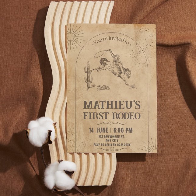 Western inbjudan till första födelsedag i Rodeo (Beige and Brown Vintage Western First Rodeo Invitation)
