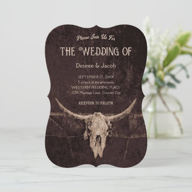 Western Rustic Brown Land Rodeo Bull Skull Inbjudningar (Stående Fram)