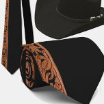 Western utskrift av färgat läder på svart slips<br><div class="desc">Westernt lädertryck rand på svart nektie</div>