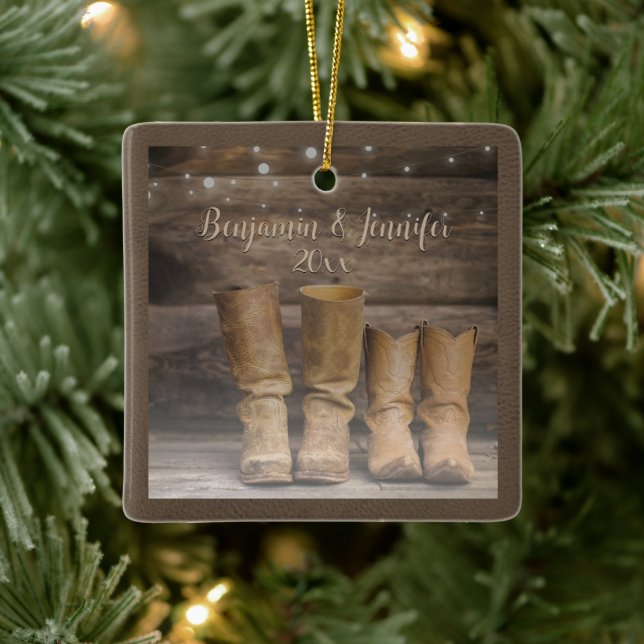 Westerna CowboyBoots Rustic Barn Monogram Julgransprydnad Keramik (Träd)