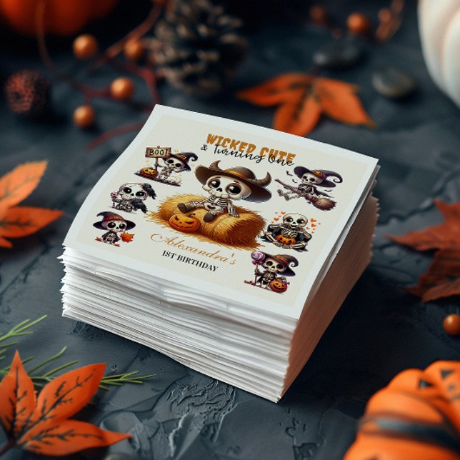 Westerna Halloween-förstapådd med en-Derall-Spooky Pappersservett (Skapare uppladdad)