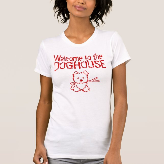 Westie Terrier Doghouse T-Shirt (Framsida)