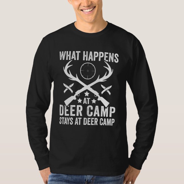 What Happens Stays At Deer Camp   Deer Hunting T Shirt (Framsida)