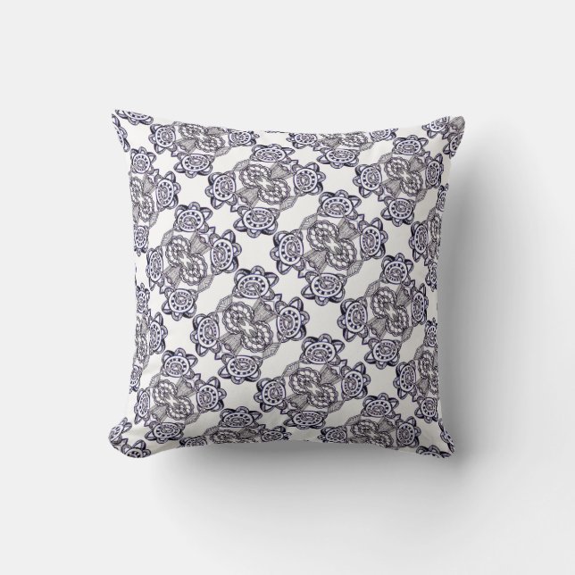 Wheels Black and White - Throw Pillow Kudde (Framsida)
