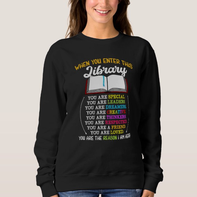 When You Enter This Library Reading Book Worms Rea T Shirt (Framsida)