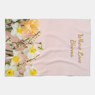 Where Love Blooms Kitchen Towel | Spring Romance  Kökshandduk