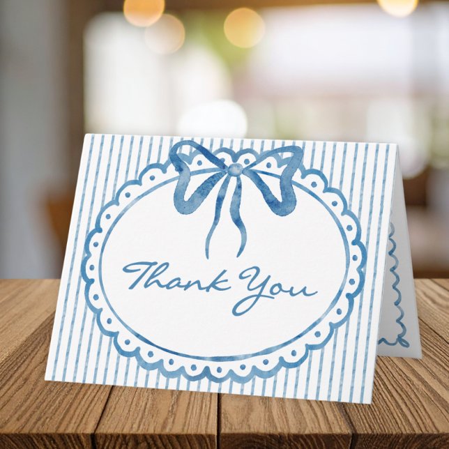 Whimsical Blå Akvarellbåge Rand Bröllop Tack Kort (Whimsical Blue Watercolor Bow Stripe Wedding Thank You Card)