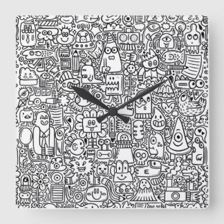 "Whimsical Black and White Doodle Clock Fyrkantig Klocka