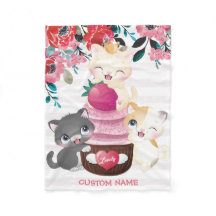 Whimsical blomster serieteckning katter jordgubb c