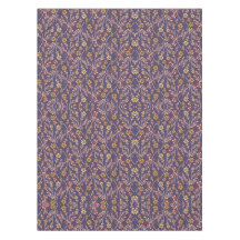 Whimsical blomsterdesign med vinrankor på lila bak