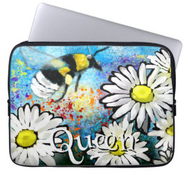 Whimsical Bumble Bee in Daisies Personalized Laptop Fodral