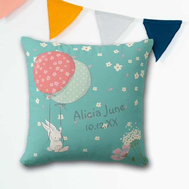 Whimsical Bunny Rabbit Template Nursery Kudde (Skapare uppladdad)