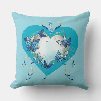 Whimsical Butterflies Heart Pillow Kudde