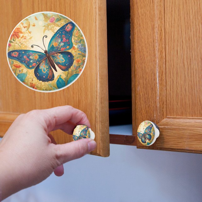 Whimsical Butterfly  Knopp (Skapare uppladdad)