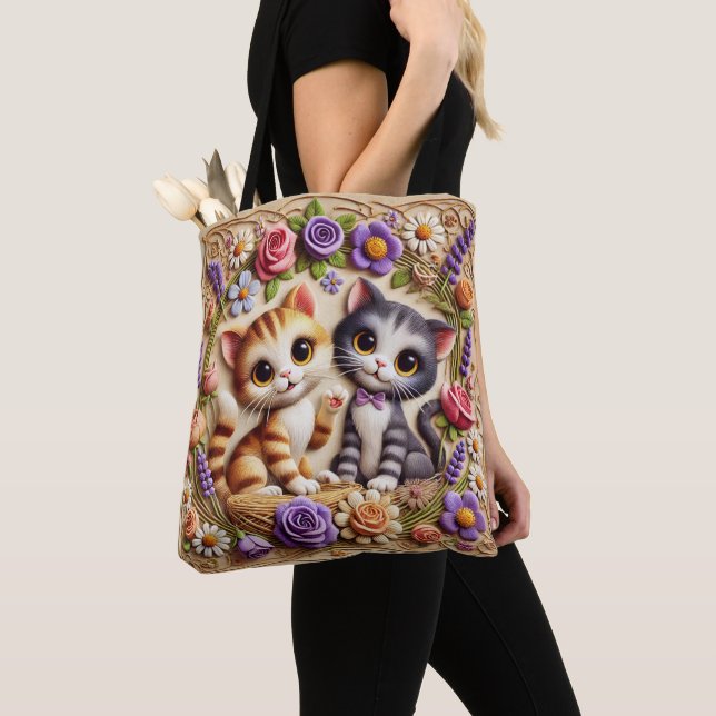 Whimsical Cats & Blommigt Tote Tygkasse (Närbild)