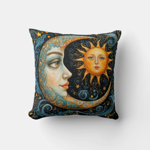Whimsical Celestial Dream: Måne och Sol. Kudde