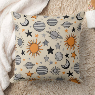 Whimsical Celestial Kritiskt Teckning Kudde