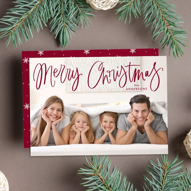 Whimsical Cranberry Script God Jul Foto Julkort (Skapare uppladdad)