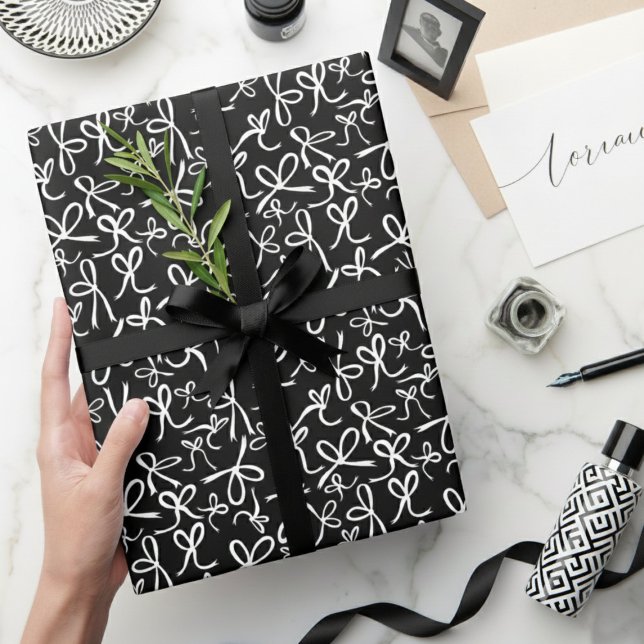 Whimsical Cute Black White Bows Pattern Girly Gift Presentpapper (Whimsical Cute Black White Bows Pattern Girly Gift Wrapping Paper
)