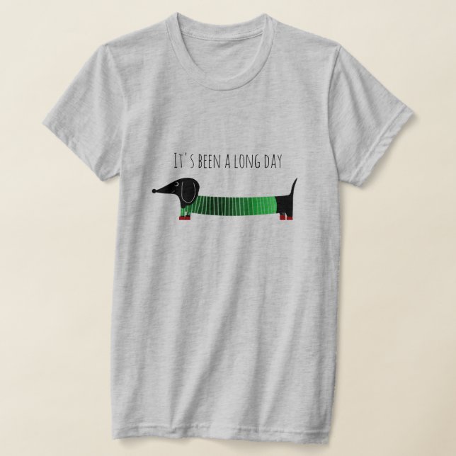 Whimsical Dachshund Lång Dag T Shirt (Laydown)
