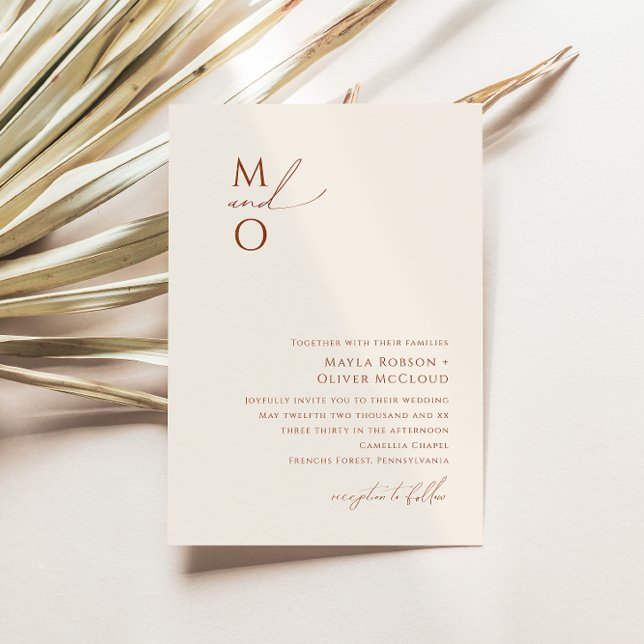 Whimsical Desert | Beige Monogram Bröllop Inbjudningar (Skapare uppladdad)