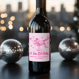 Whimsical En Tini Bit Äldre Hot Pink Födelsedagsfe Vinflaska Etikett