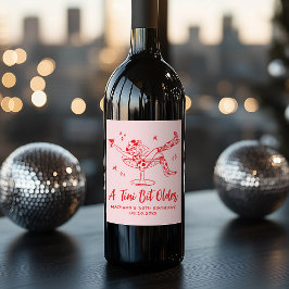 Whimsical En Tini Bit Äldre Rosa och Röd Födelseda Vinflaska Etikett