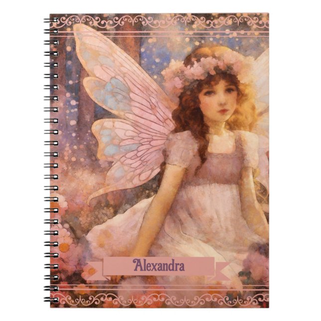 Whimsical Fe i drömlik rosa blomsterträdgård Anteckningsbok (Framsidan)