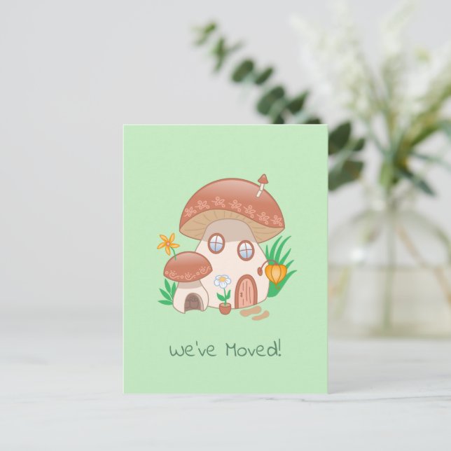 Whimsical Fée Svamp Hus Vi Flyttade Grönt Meddelande Vykort (Stående Fram)