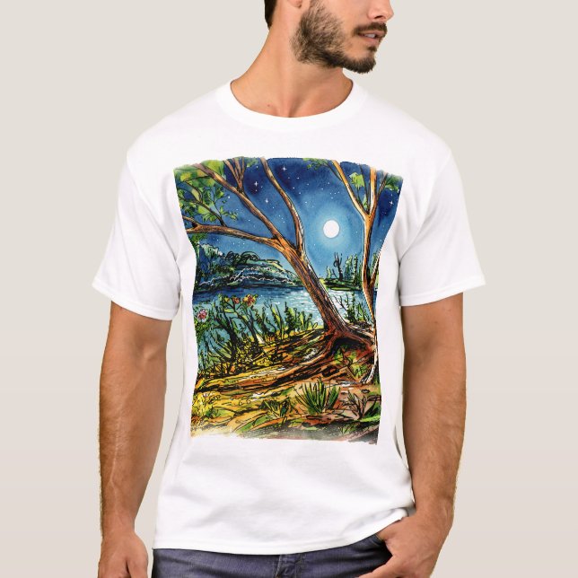 Whimsical Full Moon River Skogslandskap T-Shirt (Framsida)