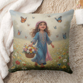 Whimsical Girl  Kudde