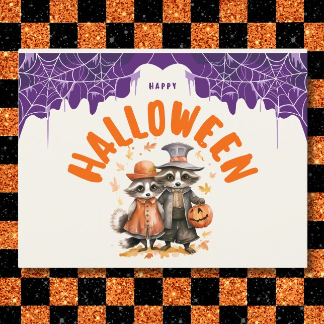 Whimsical Glad Halloween Tvättbjörnpar Helg Vykort (Skapare uppladdad)