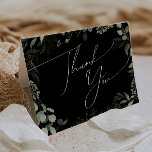Whimsical Grey Black and Guld Folded Tack Kort<br><div class="desc">Gå in i en värld av förtjusning med vårt vita gröna svarta och guld-hopade tack, perfekt för ditt botaniska vår boho bröllop. Tack för att du är skicklig på grönt, eukalyptus och guld-accenter. Tack för det här är att du kortar ut elegans och modern stollig. Föreställ er att vi kör...</div>
