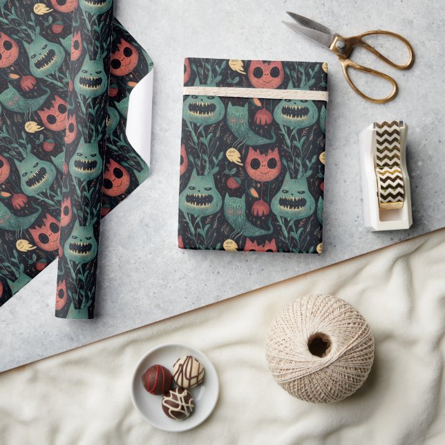Whimsical Halloween Monsters in Haunted Forest Presentpapper (Hantverk)