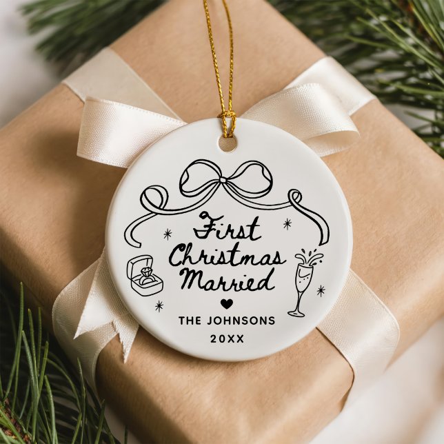 Whimsical Handritad Första Julen Gift Julgransprydnad Keramik (Skapare uppladdad)