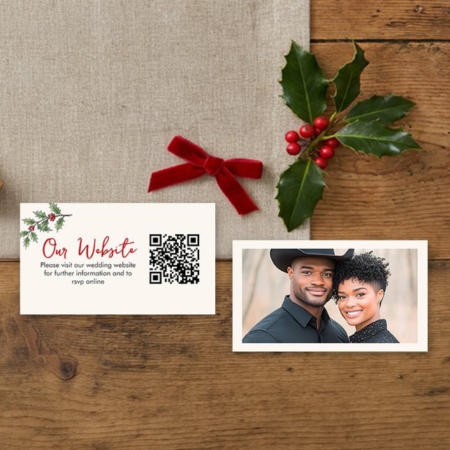 Whimsical Holiday Bröllopswebbplats QR-kod Tilläggskort (QR Code RSVP Website Card from the Whimsical Champagne Tower Holiday Wedding Set by Darling & May)