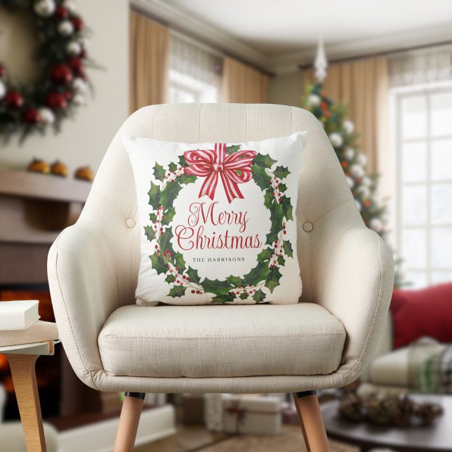 Whimsical Holly Wreath Christmas Kudde (Skapare uppladdad)