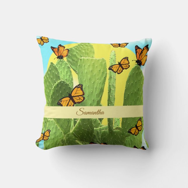 Whimsical Kaktus Och Fjärilar Kudde (Framsida)
