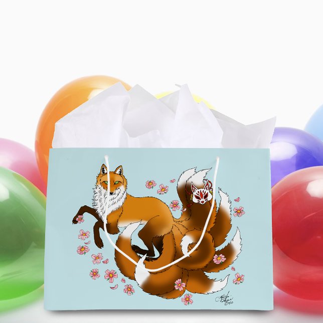 Whimsical Kitsune Fox Blå Körsbärsblommor Fantasi (Skapare uppladdad)