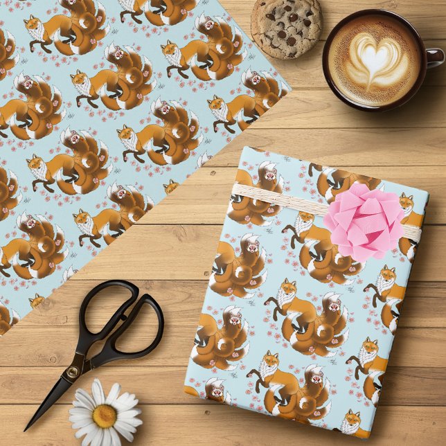 Whimsical Kitsune Fox Blå Körsbärsblommor Fantasi Presentpapper (Skapare uppladdad)