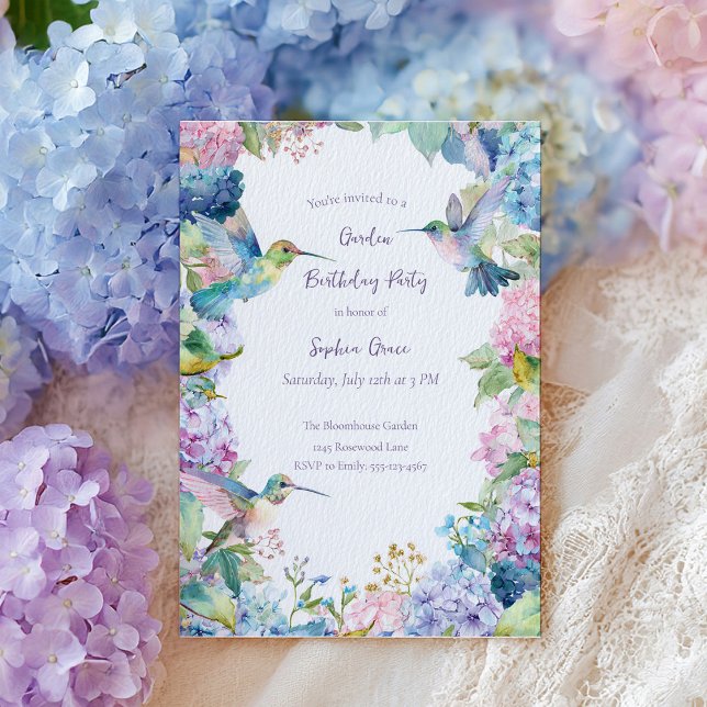 Whimsical Kolibri med Hydrangeas Födelsedag Inbjudningar (Skapare uppladdad)