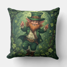 Whimsical Lucky-ish Tomte Frodig Skogsbarnkammare