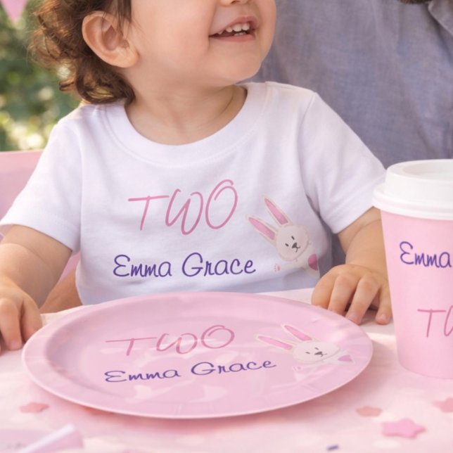 Whimsical Modern Rosa Kanin 2-årsdag T Shirt (Skapare uppladdad)